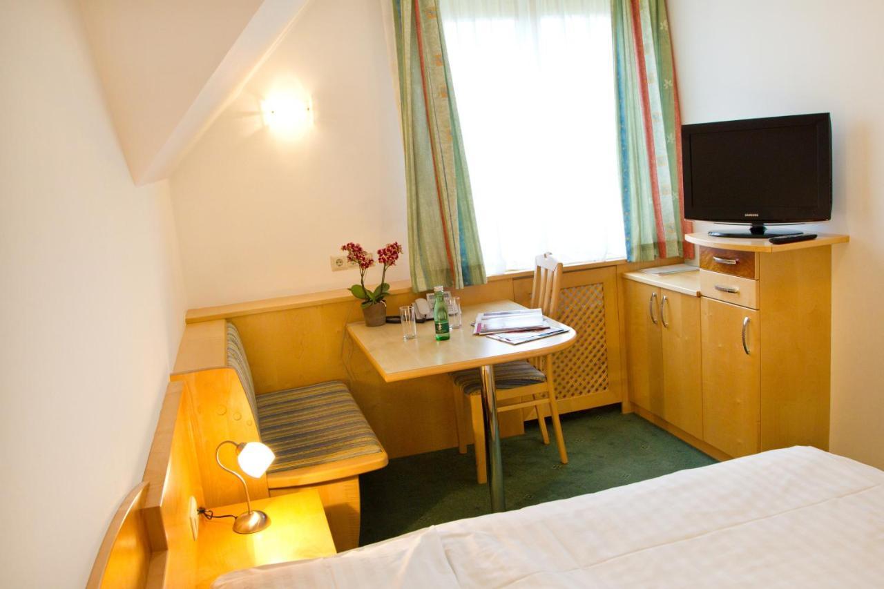 Hotel Stich Manhartsbrunn المظهر الخارجي الصورة