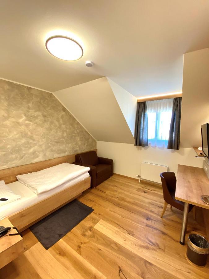 Hotel Stich Manhartsbrunn المظهر الخارجي الصورة
